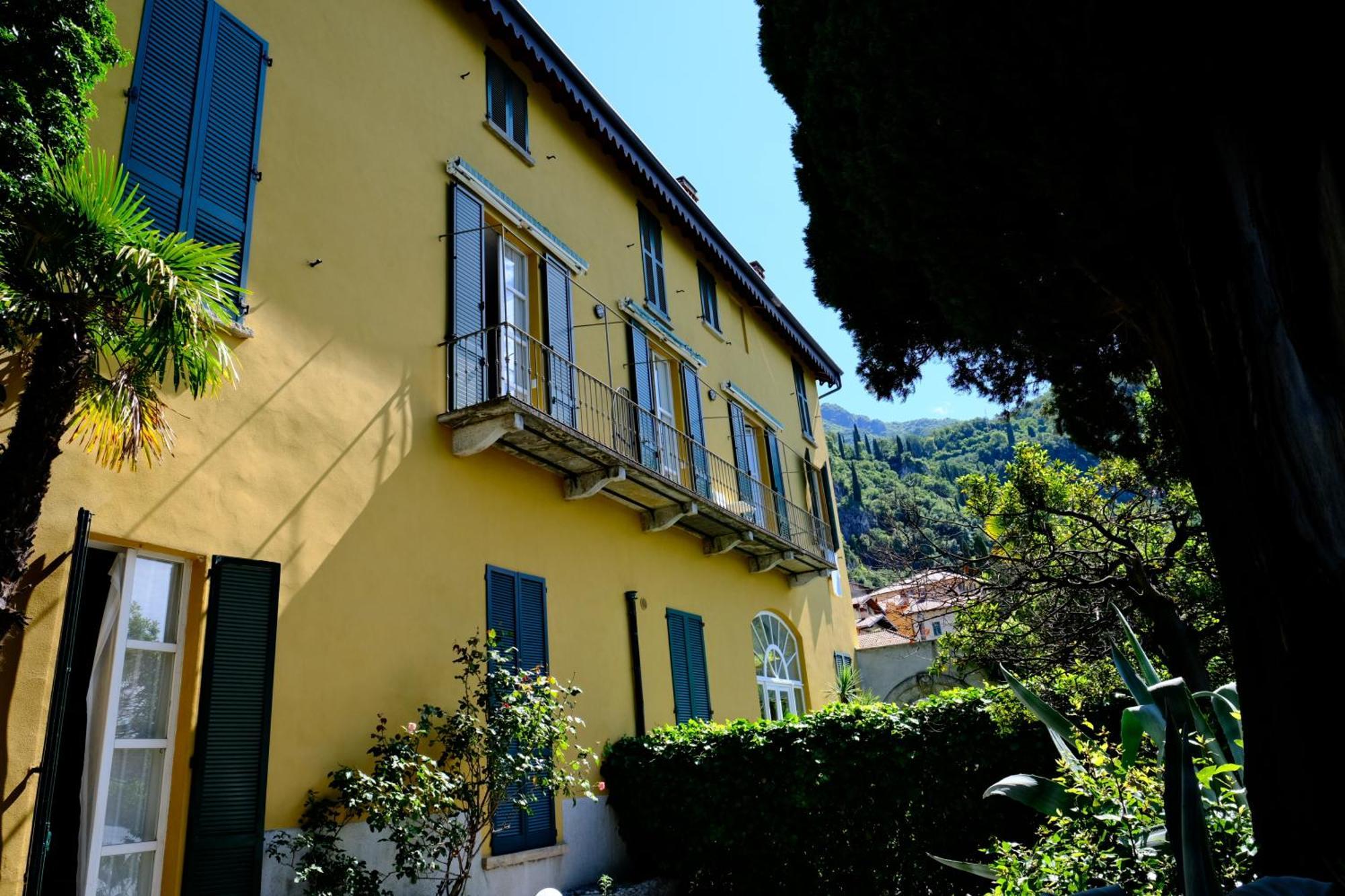 La Casa Di Anna Διαμέρισμα Βαρένα Εξωτερικό φωτογραφία