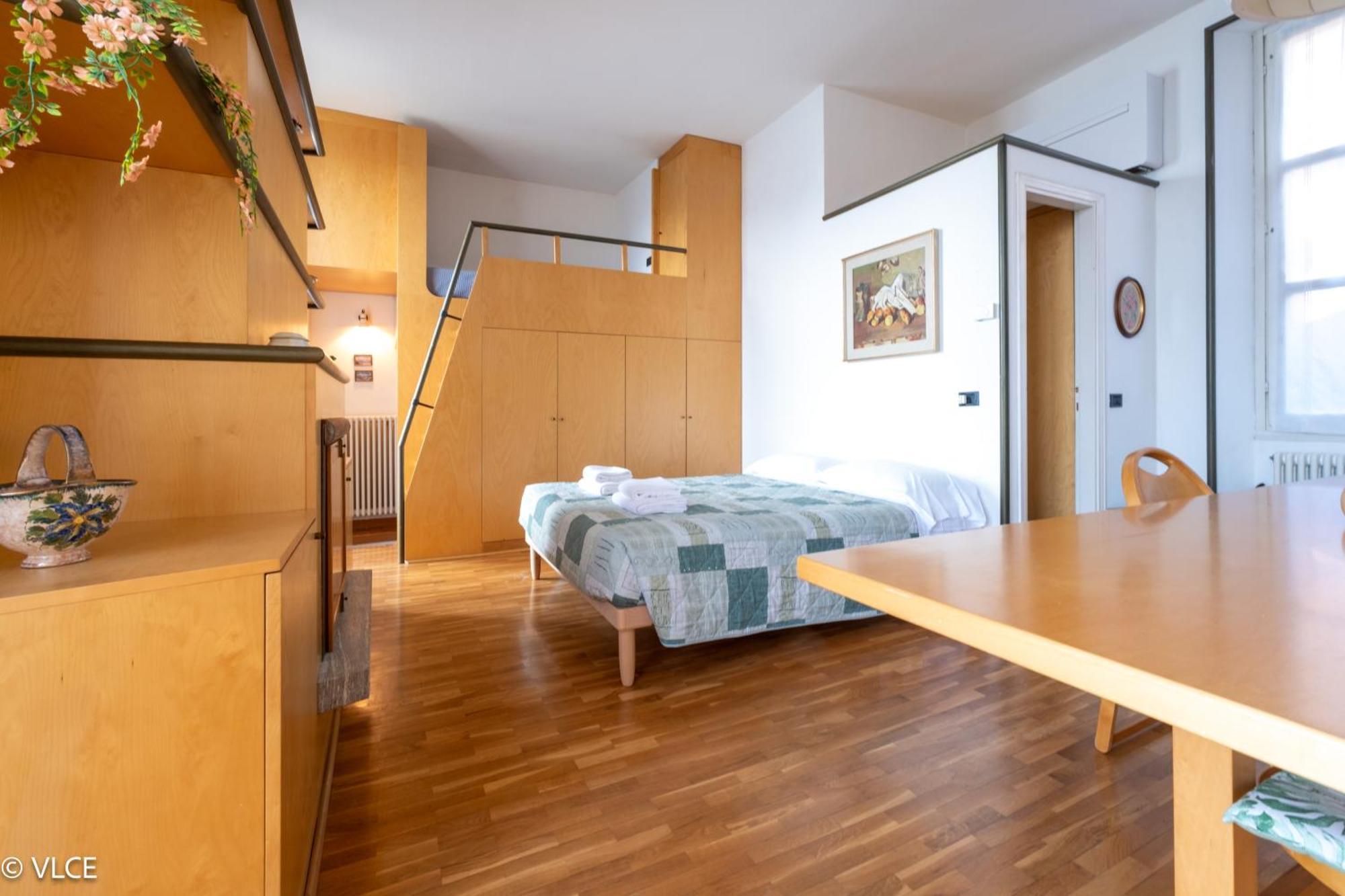 La Casa Di Anna Διαμέρισμα Βαρένα Εξωτερικό φωτογραφία