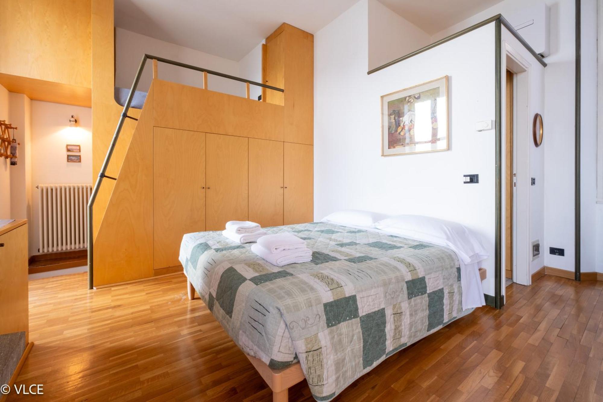 La Casa Di Anna Διαμέρισμα Βαρένα Εξωτερικό φωτογραφία