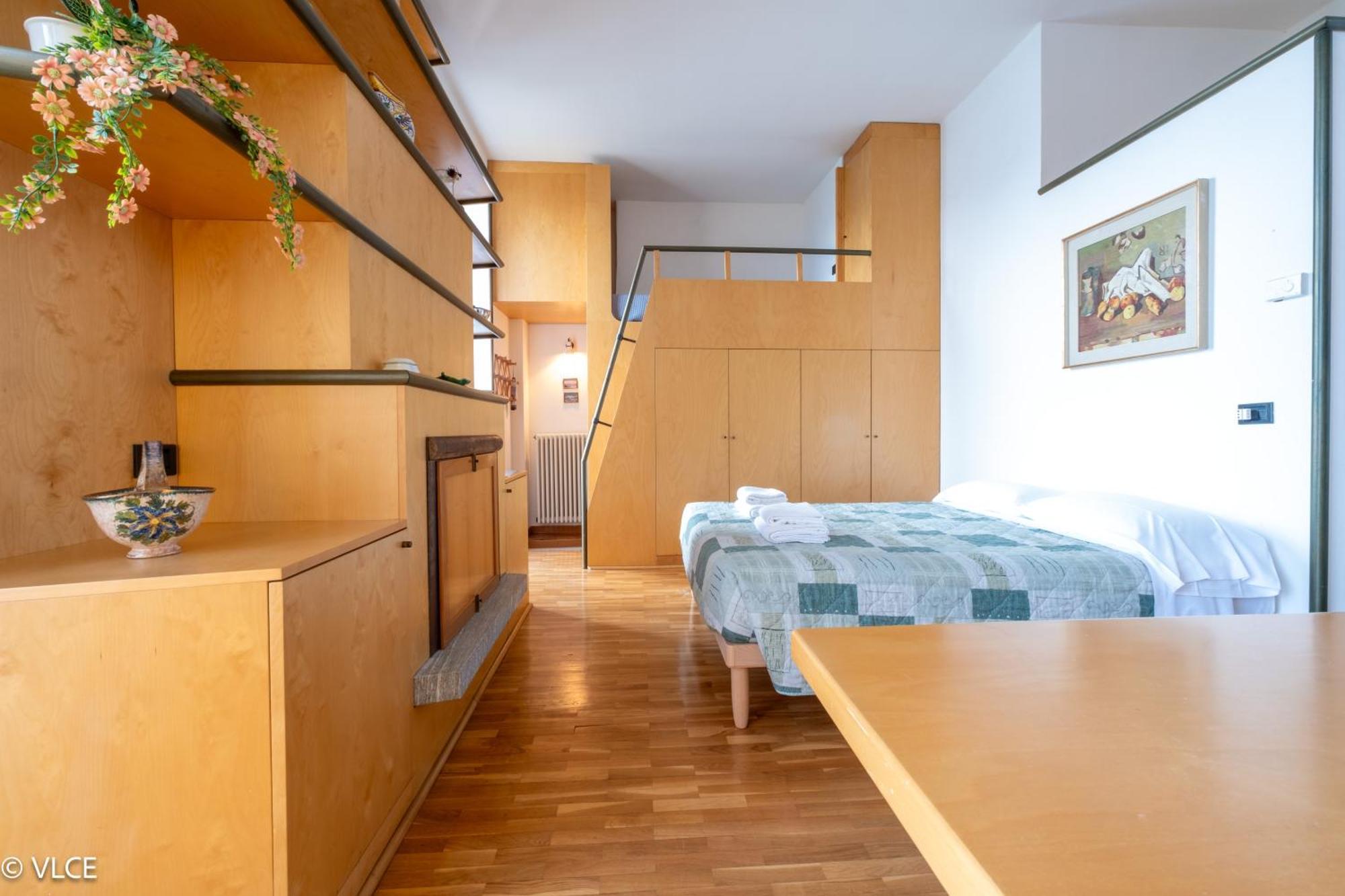 La Casa Di Anna Διαμέρισμα Βαρένα Εξωτερικό φωτογραφία